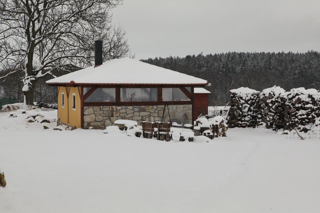 Landhaus Hrazdeny Statek *