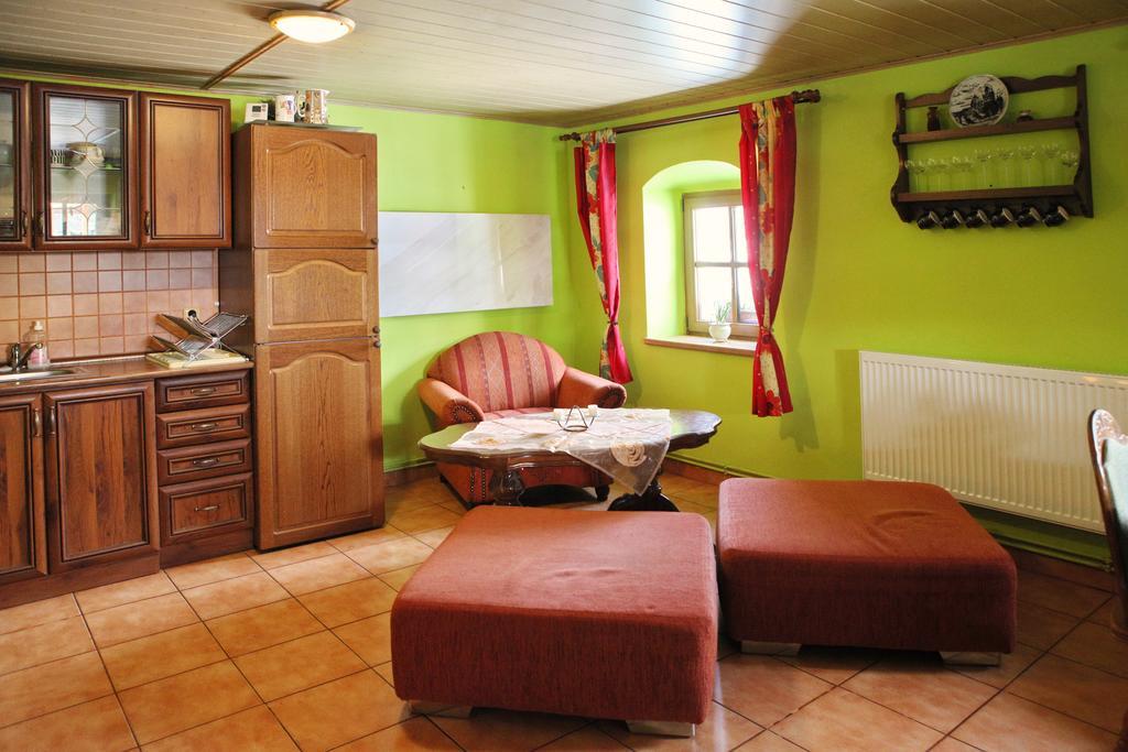 Hrazdeny Statek Landhaus *