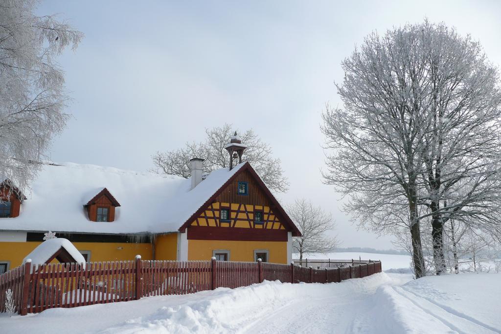 Hrazdeny Statek Landhaus Mýtinka